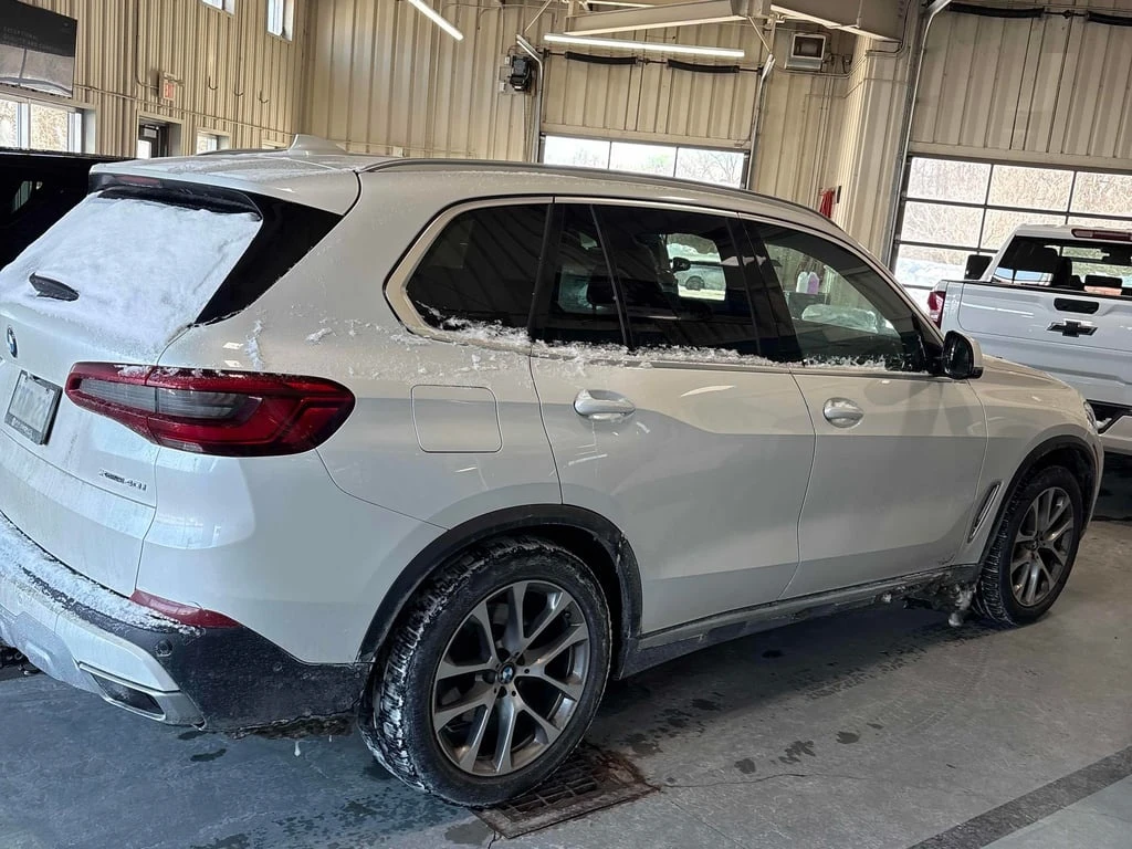 BMW X5 xDrive40i  CARFAX - изображение 3