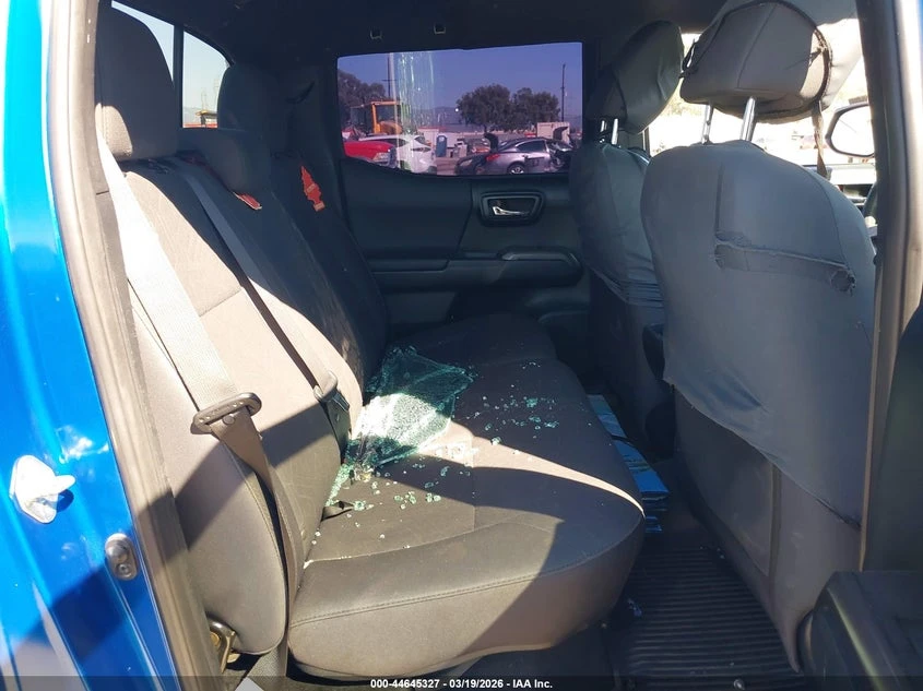 Toyota Tacoma Trd Off Road, снимка 8 - Автомобили и джипове - 54248826