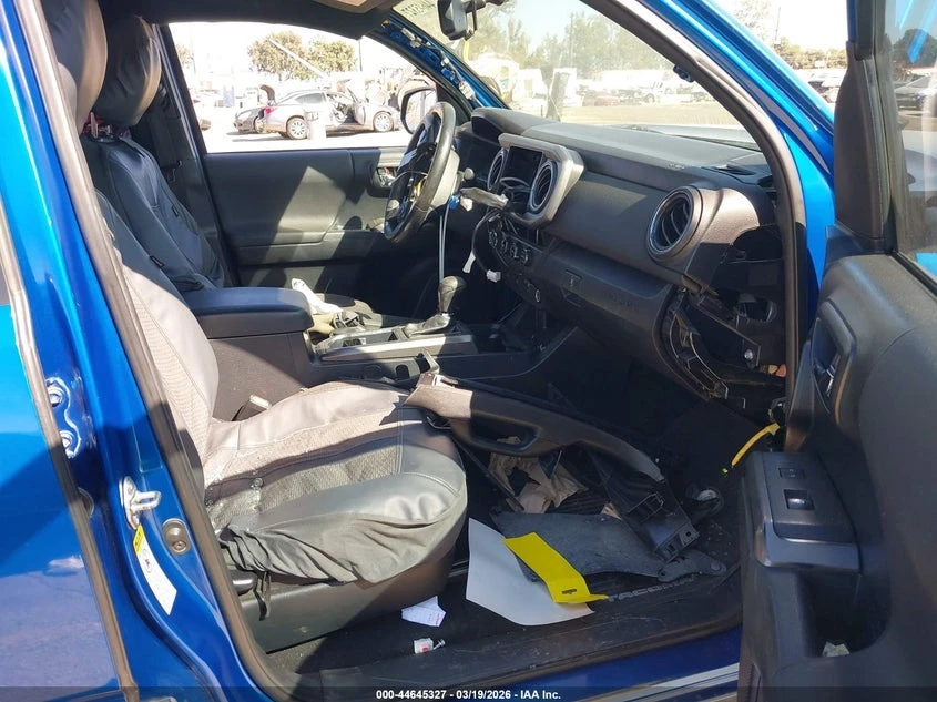 Toyota Tacoma Trd Off Road, снимка 5 - Автомобили и джипове - 54248826