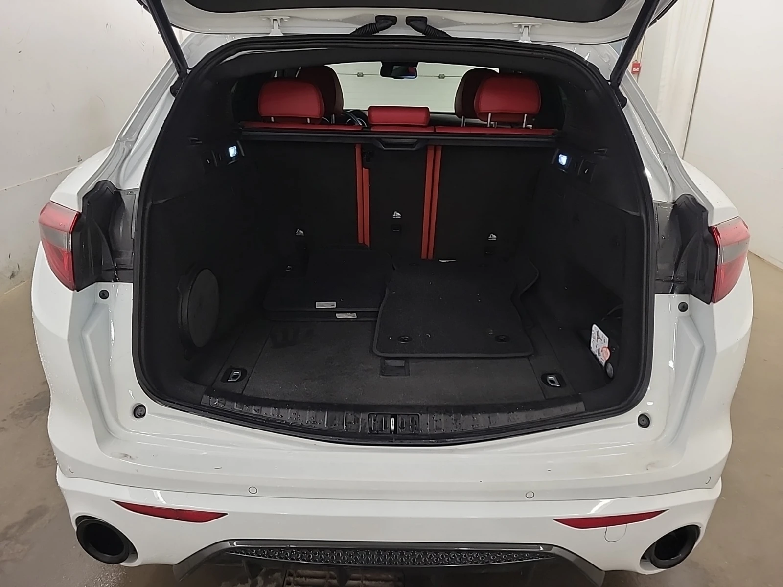 Alfa Romeo Stelvio VELOCE AWD, снимка 16 - Автомобили и джипове - 54260390