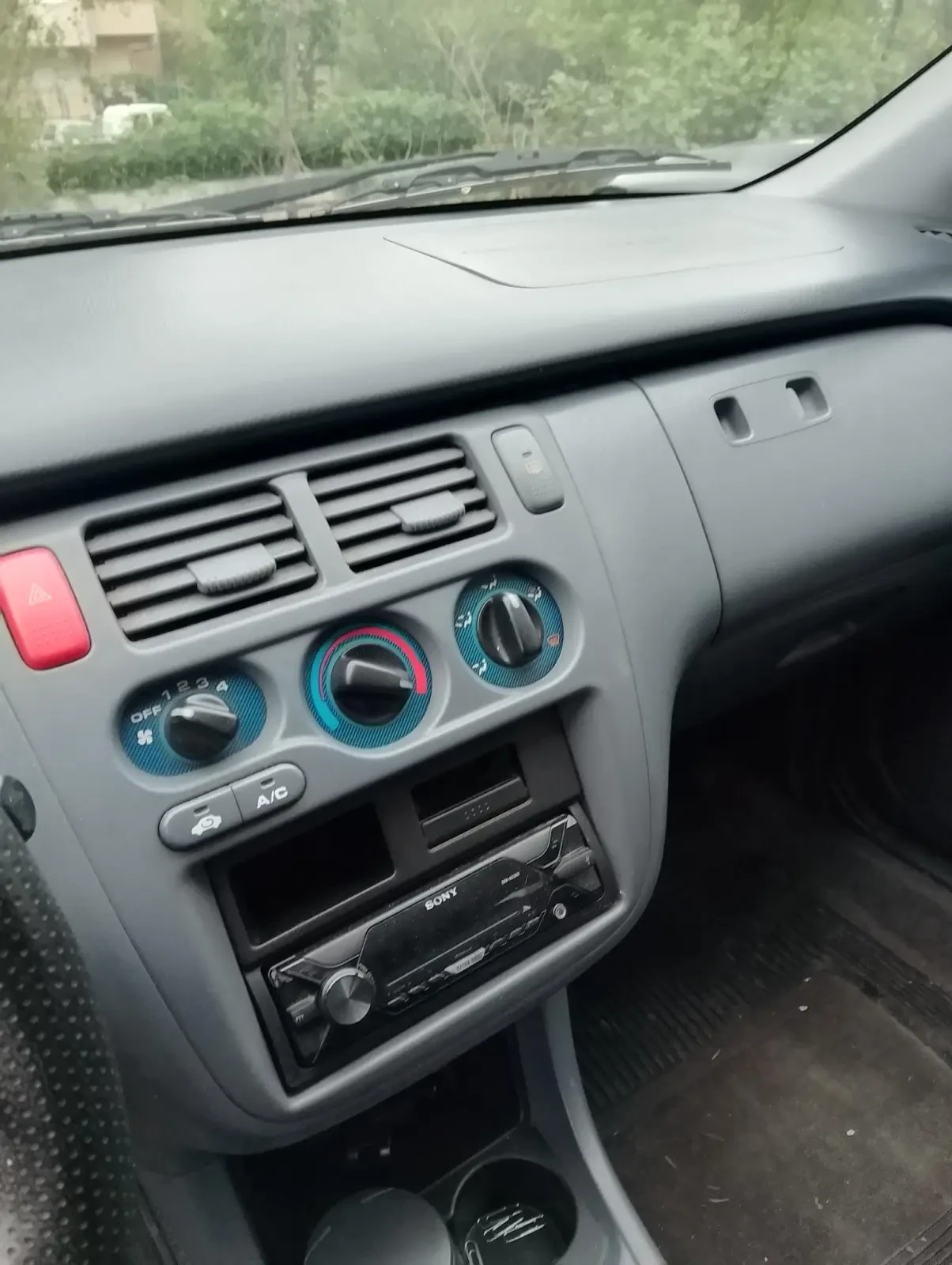 Honda Hr-v, снимка 8 - Автомобили и джипове - 54363165