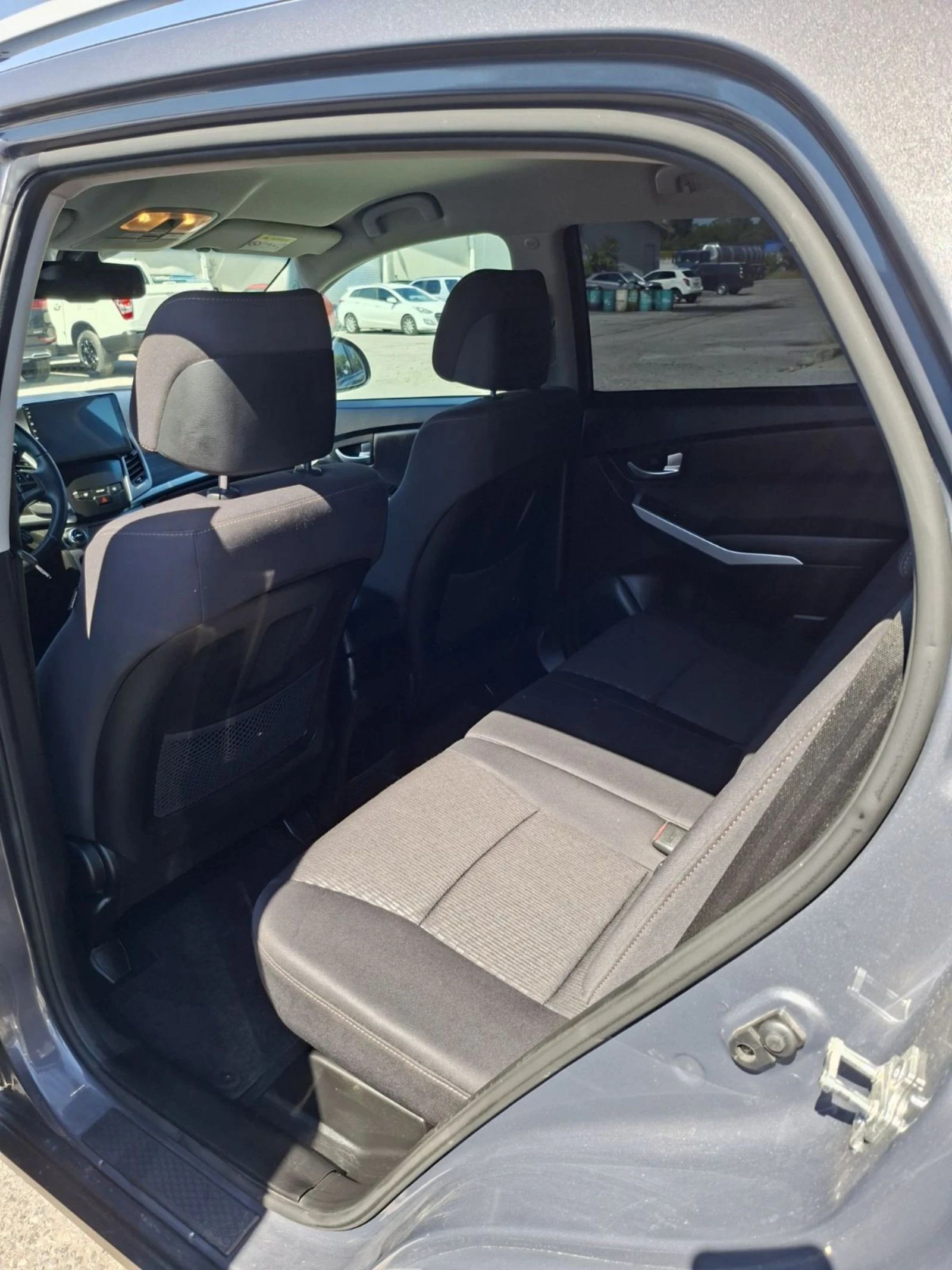 SsangYong Korando 2.2 XDi 4x4 | 2016 | ръчна | Отлично състояние, снимка 15 - Автомобили и джипове - 54697034