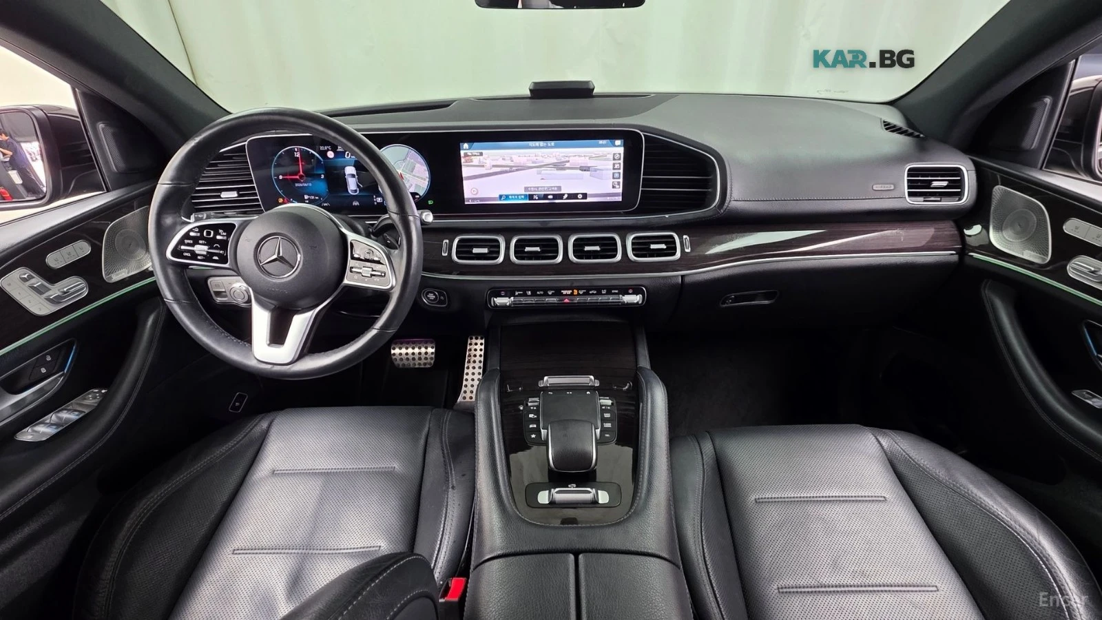 Mercedes-Benz GLE 400 AMG* ОБДУХВАНЕ* ПОДГРЕВ* 360* HEADUP* BURMESTER* , снимка 7 - Автомобили и джипове - 55696094