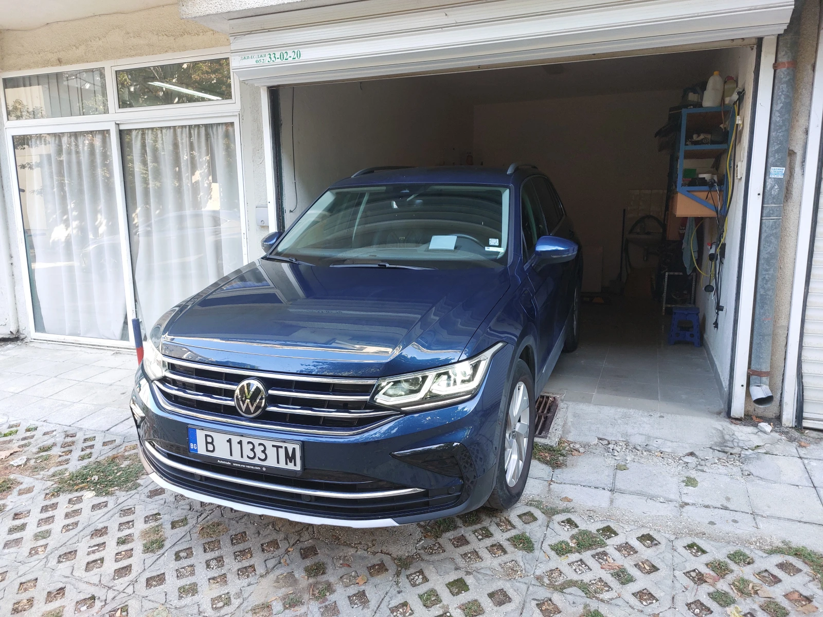 VW Tiguan Elegance, снимка 2 - Автомобили и джипове - 56289245