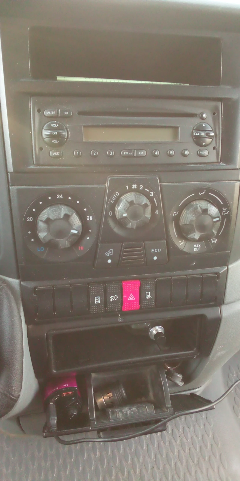 Iveco 35-12 35C12 Camper, снимка 13 - Камиони - 52665003