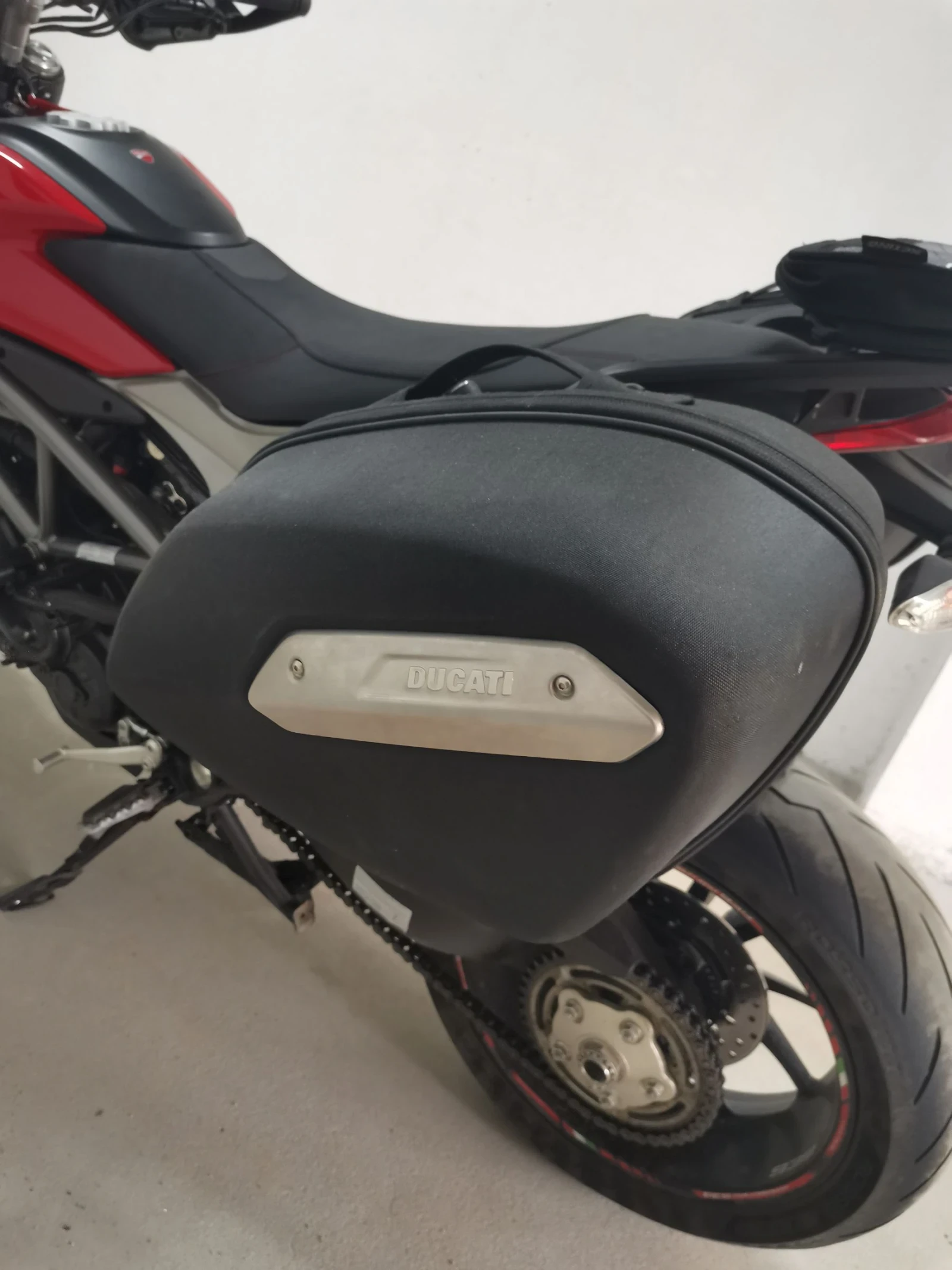 Ducati Hypermotard  Hyperstrada 939 - изображение 9