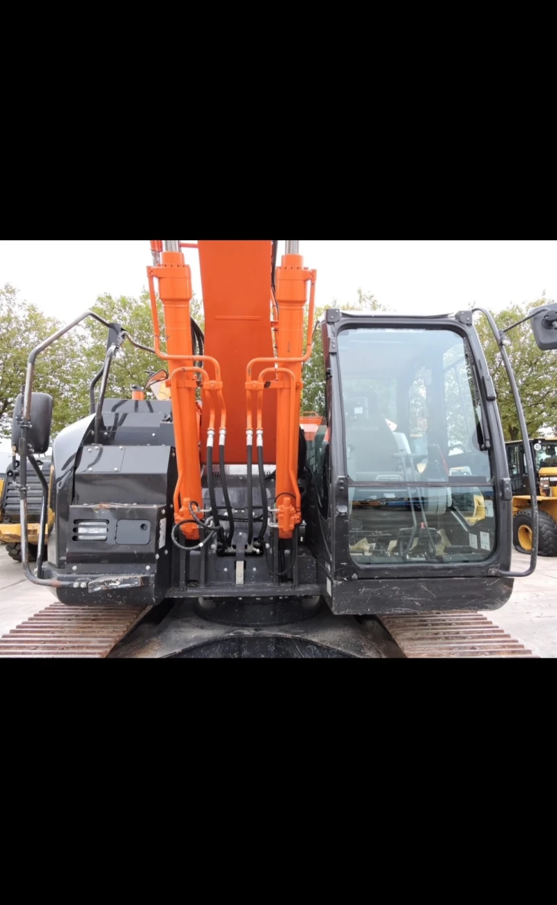 Багер Hitachi Верижен багер HITACHI ZX225USLC-6, снимка 5 - Индустриална техника - 48123417