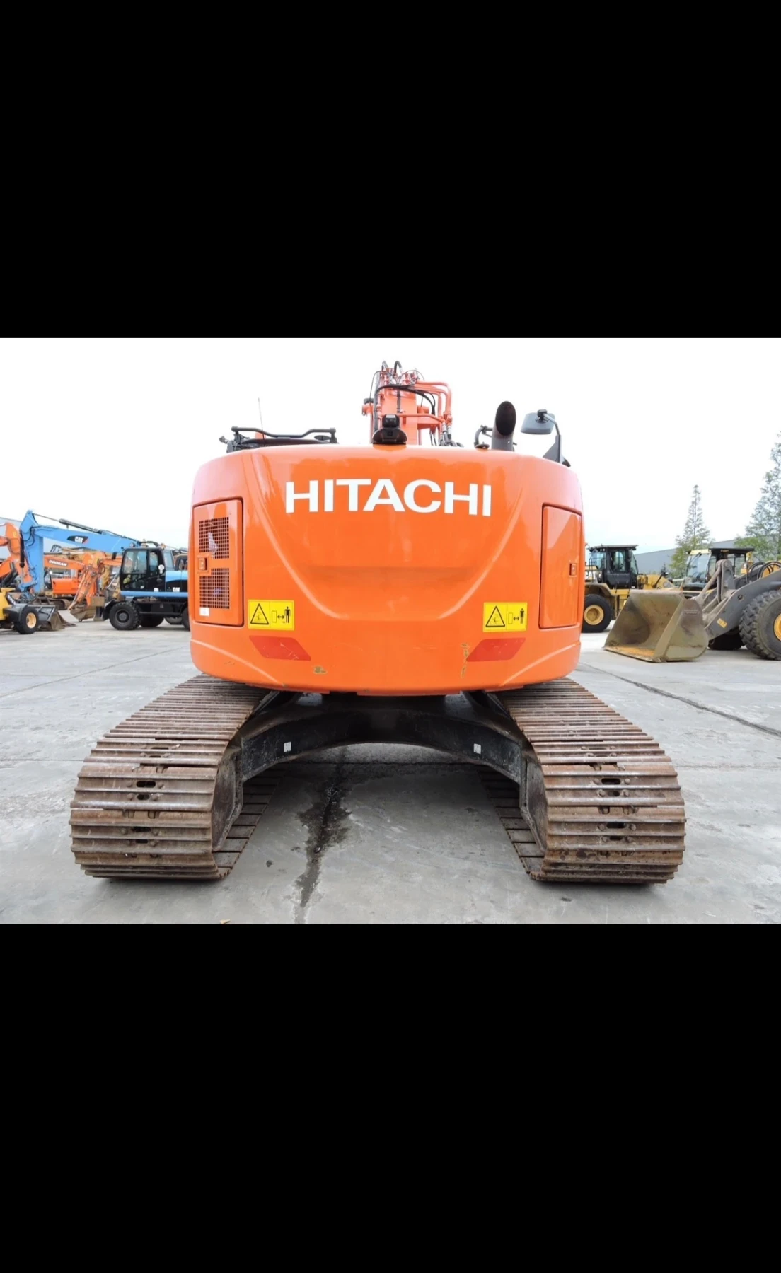 Багер Hitachi Верижен багер HITACHI ZX225USLC-6 - изображение 4