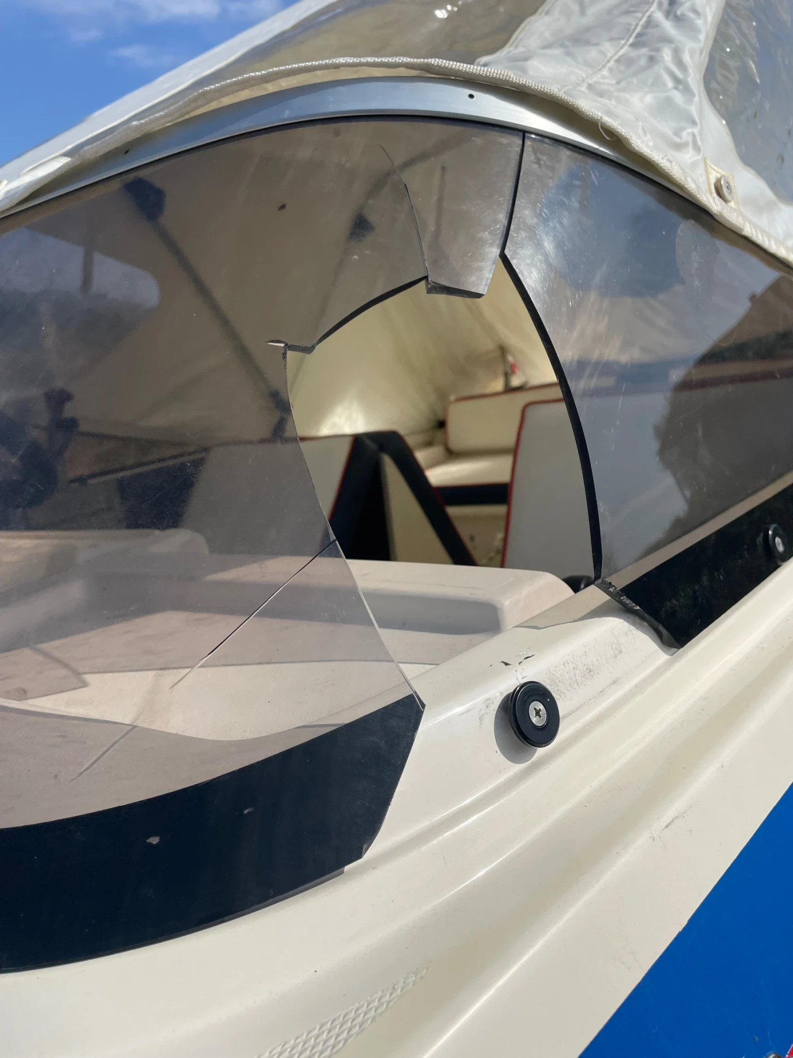  Rio Johnson 25.. | Mobile.bg   12