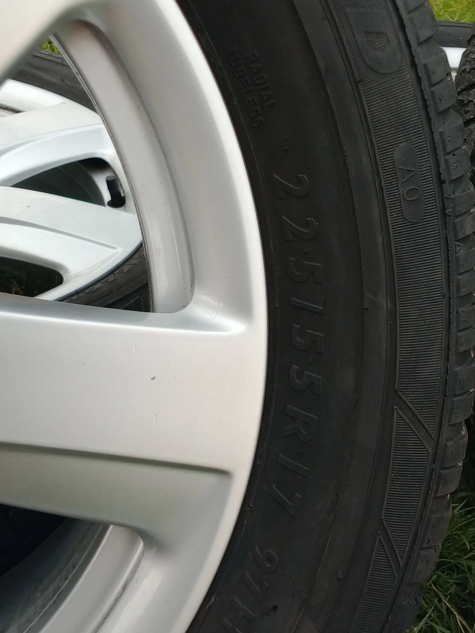    225/55R17  Audi | Mobile.bg   4