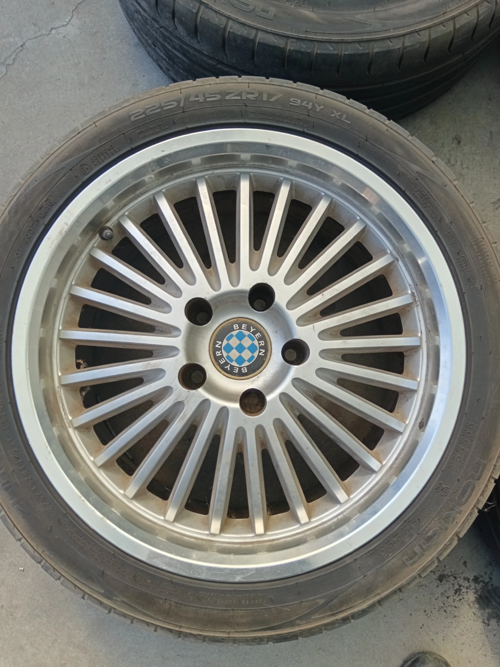 Джанти за BMW 330, снимка 2 - Гуми и джанти - 54499850