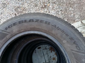 Гуми Зимни 215/70R16, снимка 4 - Гуми и джанти - 48395141