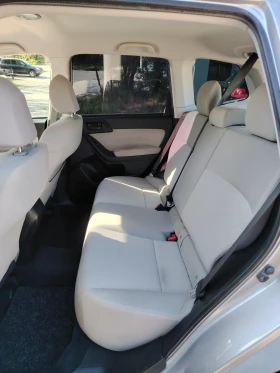 Subaru Forester Джип, снимка 8