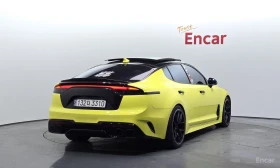 Kia Stinger 3.3 GT TURBO* 4x4* КОЖА* ПОДГРЕВ* ОБДУХВАНЕ* HUD, снимка 2