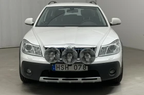 Skoda Octavia Scout, снимка 4