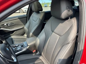 BMW 330 i xDrive CARFAX    | Mobile.bg    7