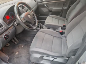 VW Golf 1.6 FSI , снимка 9