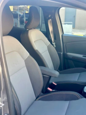 Dacia Sandero - 15000 € / 29337.45 лв. - 10711679 8