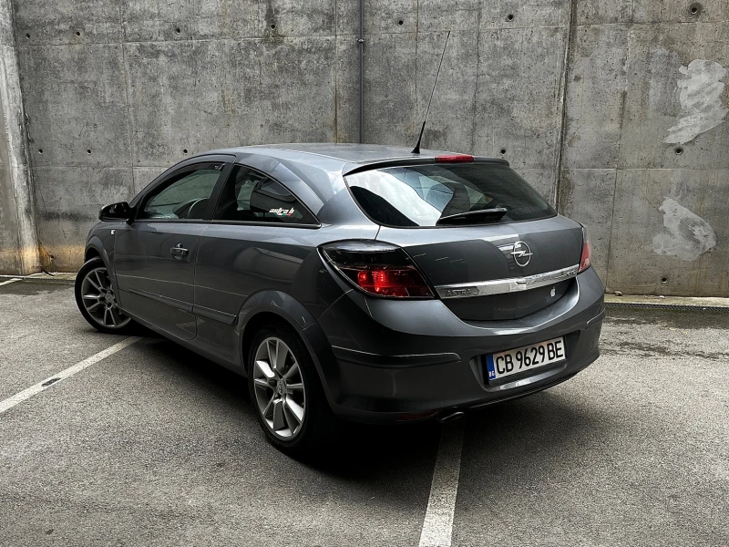 Opel Astra 1.9 CDTI + , снимка 5 - Автомобили и джипове - 47295391