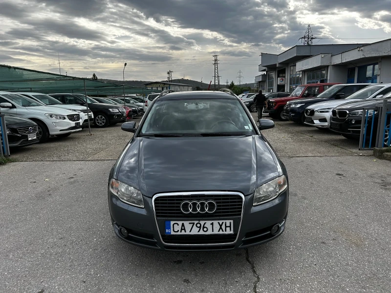 Audi A4 2.0TDI, снимка 8 - Автомобили и джипове - 47580613