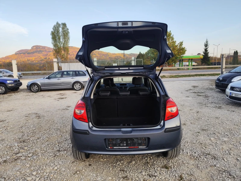 Renault Clio 1.2 бензин, снимка 6 - Автомобили и джипове - 47812917