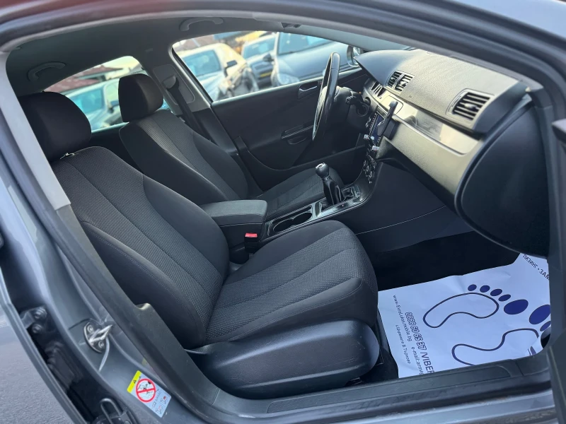 VW Passat 1.9TDI 105кс НАВИ КЛИМАТРОНИК ПОДГРЕВ , снимка 14 - Автомобили и джипове - 49157858