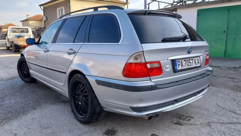 BMW 325 2.5xi, снимка 5 - Автомобили и джипове - 49537652