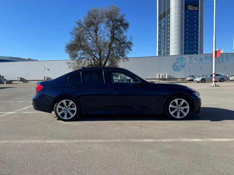 BMW 340 B58 Регистрирана/Подгрев/Camera/Carplay, снимка 3 - Автомобили и джипове - 49577650