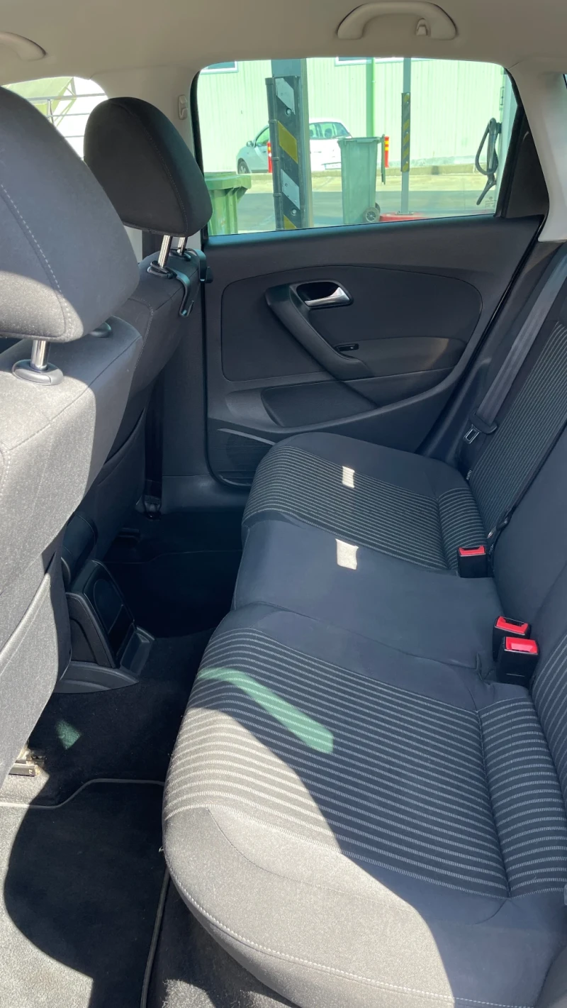 VW Polo, снимка 12 - Автомобили и джипове - 52191923