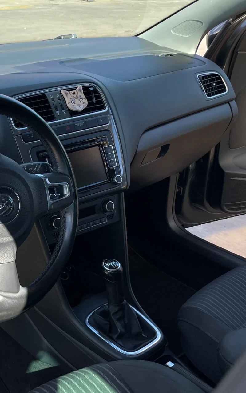 VW Polo, снимка 7 - Автомобили и джипове - 52191923