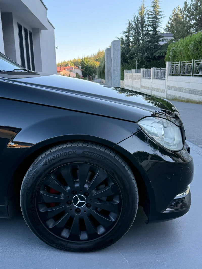 Mercedes-Benz C 220 Facelift , снимка 5 - Автомобили и джипове - 52828764