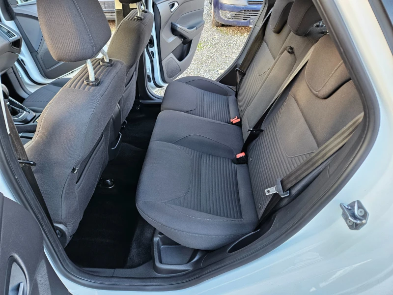 Ford Focus 1.5 DCI 120кс TITANIUM, снимка 10 - Автомобили и джипове - 52616413