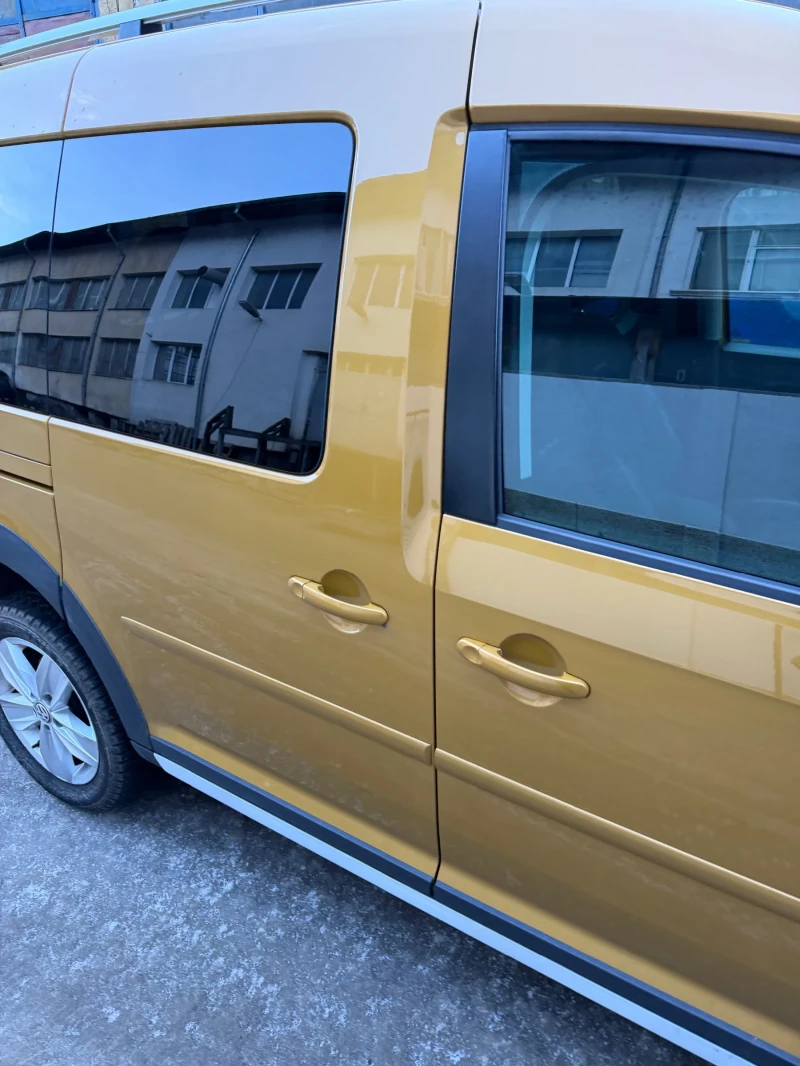 VW Caddy Alltrack 4x4 2.0tdi, снимка 7 - Автомобили и джипове - 53296436
