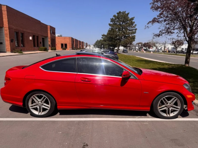 Mercedes-Benz C 250 * * CARFAX * * АВТОКРЕДИТ * * , снимка 4 - Автомобили и джипове - 53177131