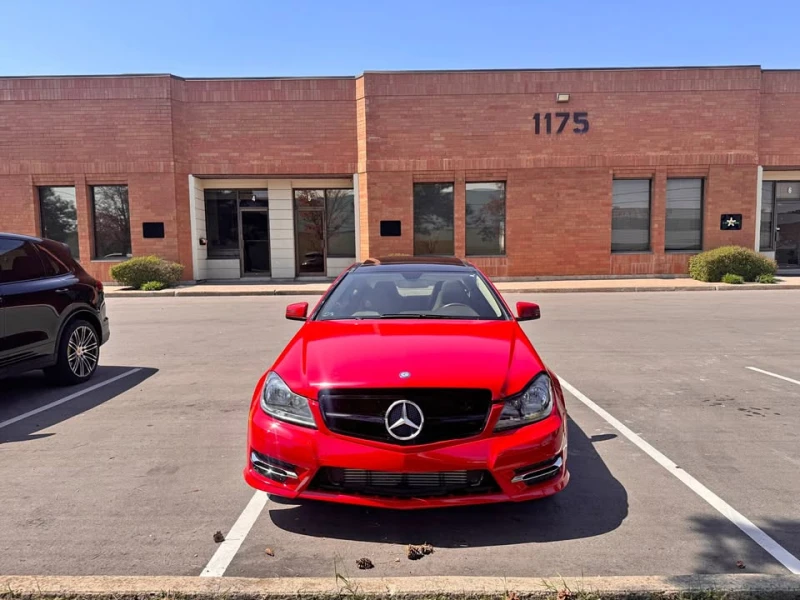 Mercedes-Benz C 250 * * CARFAX * * АВТОКРЕДИТ * * , снимка 2 - Автомобили и джипове - 53177131