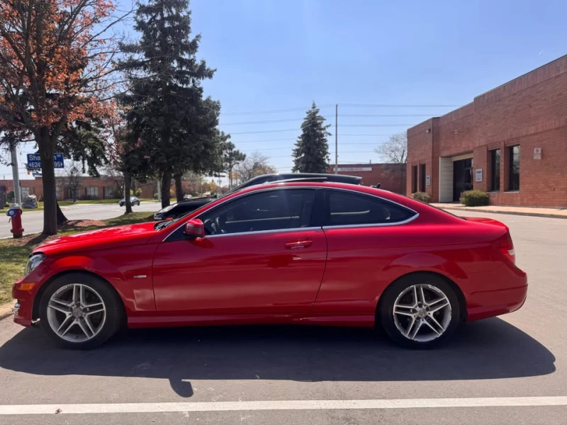 Mercedes-Benz C 250 * * CARFAX * * АВТОКРЕДИТ * * , снимка 3 - Автомобили и джипове - 53177131