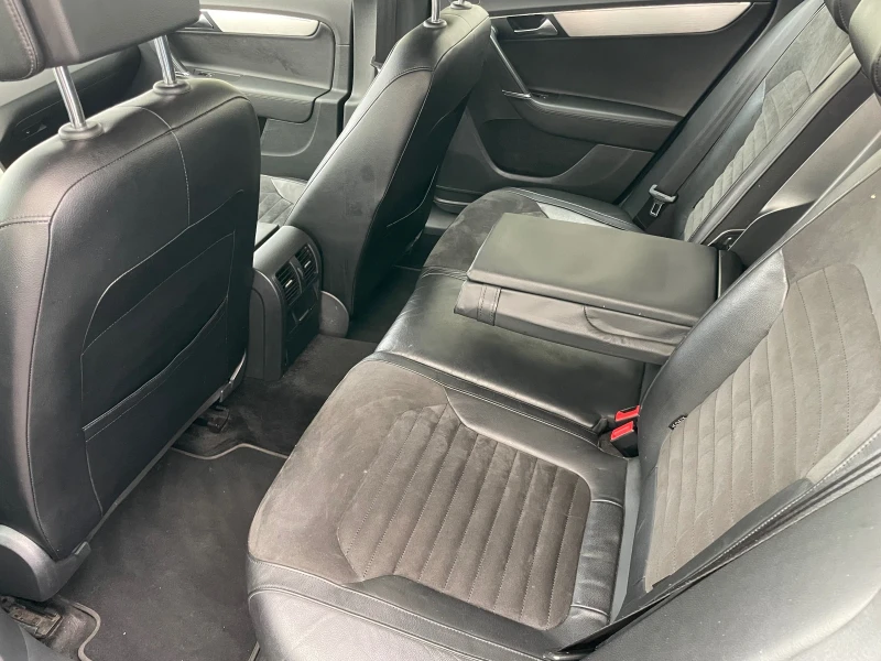 VW Passat 2.0TDI/DSG/КОЖА/NAVI/ПОДГРЕВ/Сервизна История/, снимка 9 - Автомобили и джипове - 53261372