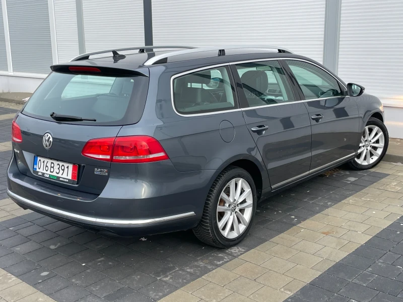 VW Passat 2.0TDI/DSG/КОЖА/NAVI/ПОДГРЕВ/Сервизна История/, снимка 4 - Автомобили и джипове - 53261372