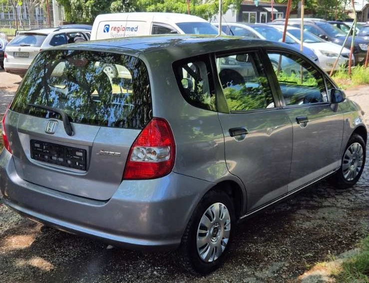Honda Jazz  - изображение 4