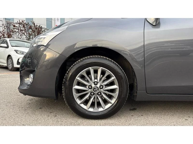 Toyota Verso 1.8P CVT EDITION-S, снимка 16 - Автомобили и джипове - 53728788