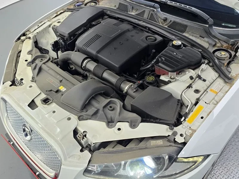 Jaguar Xf 2.2D Luxury X250, снимка 6 - Автомобили и джипове - 55749304