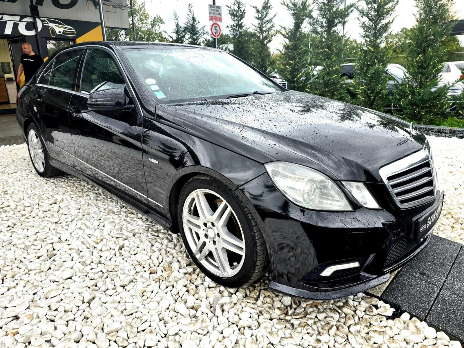 Mercedes-Benz E 350 D 4MATIC FULL AMG PACK TOP ЛИЗИНГ 100% - изображение 4