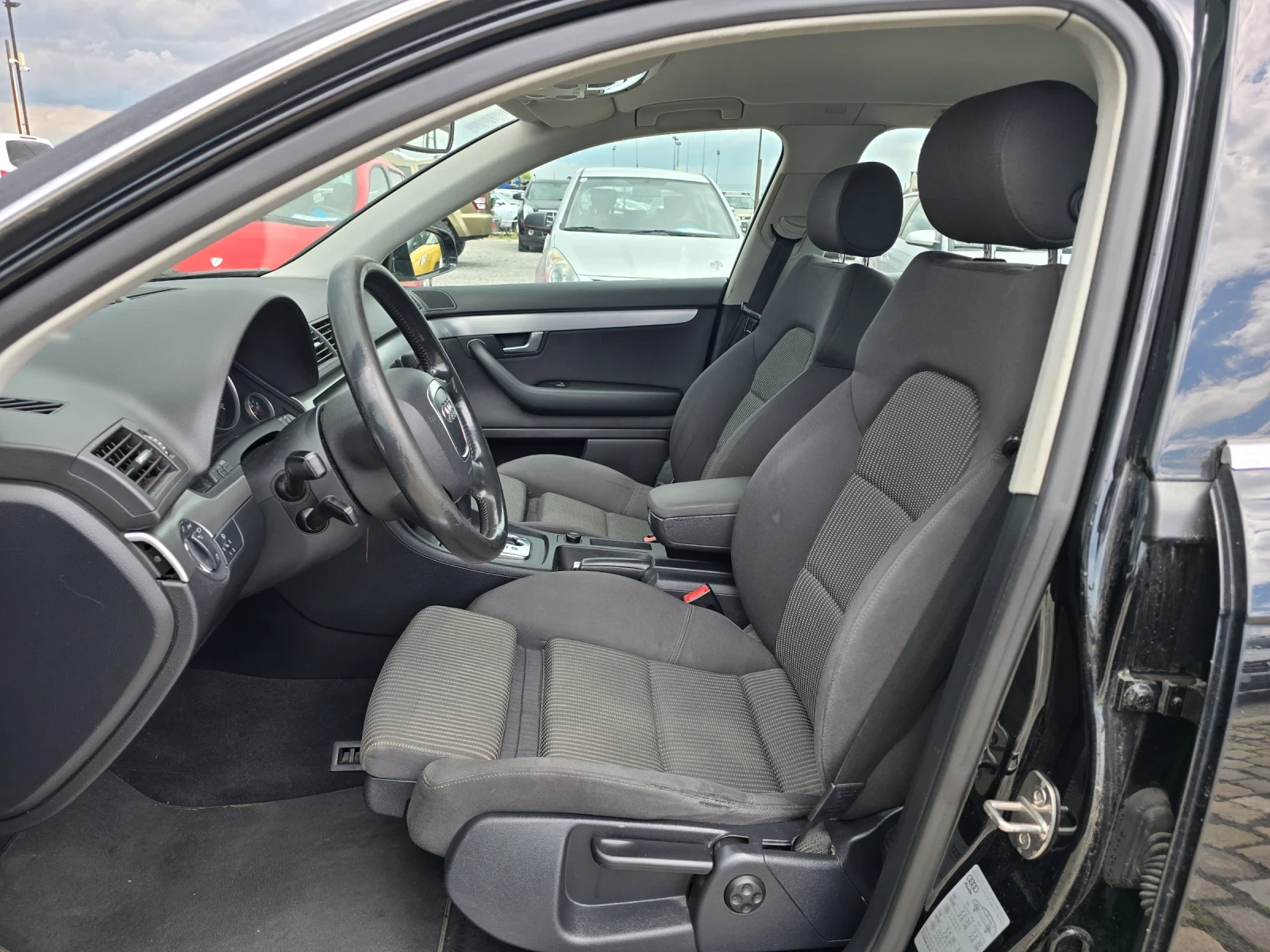 Audi A4 2.0TDI 140кс АВТОМАТИК ЕВРО 4 ТОП СЪСТОЯНИЕ - изображение 10