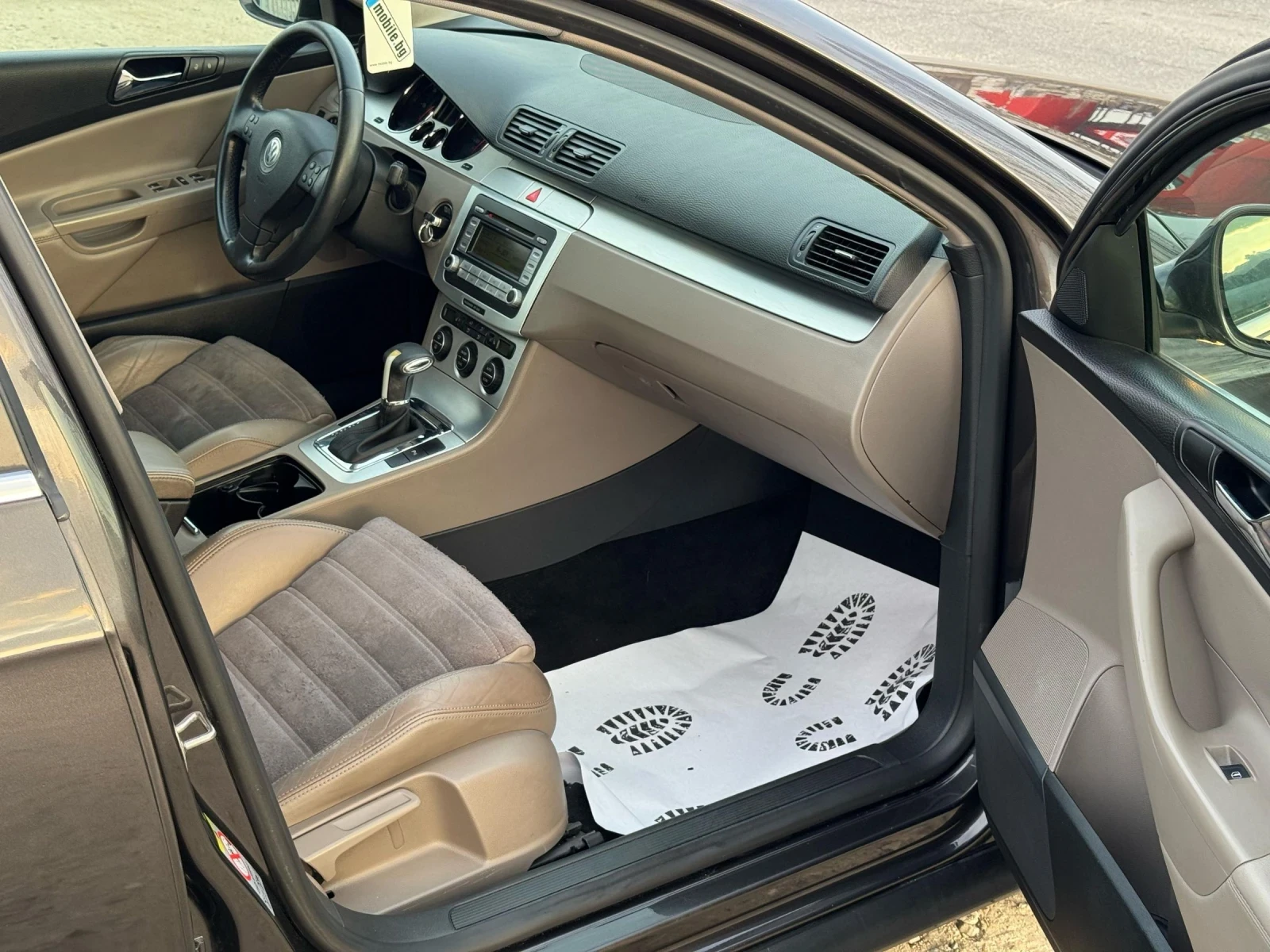 VW Passat 2.0TDI 140к.с ЛИЗИНГ. АВТОМАТ | Mobile.bg — изображение 13