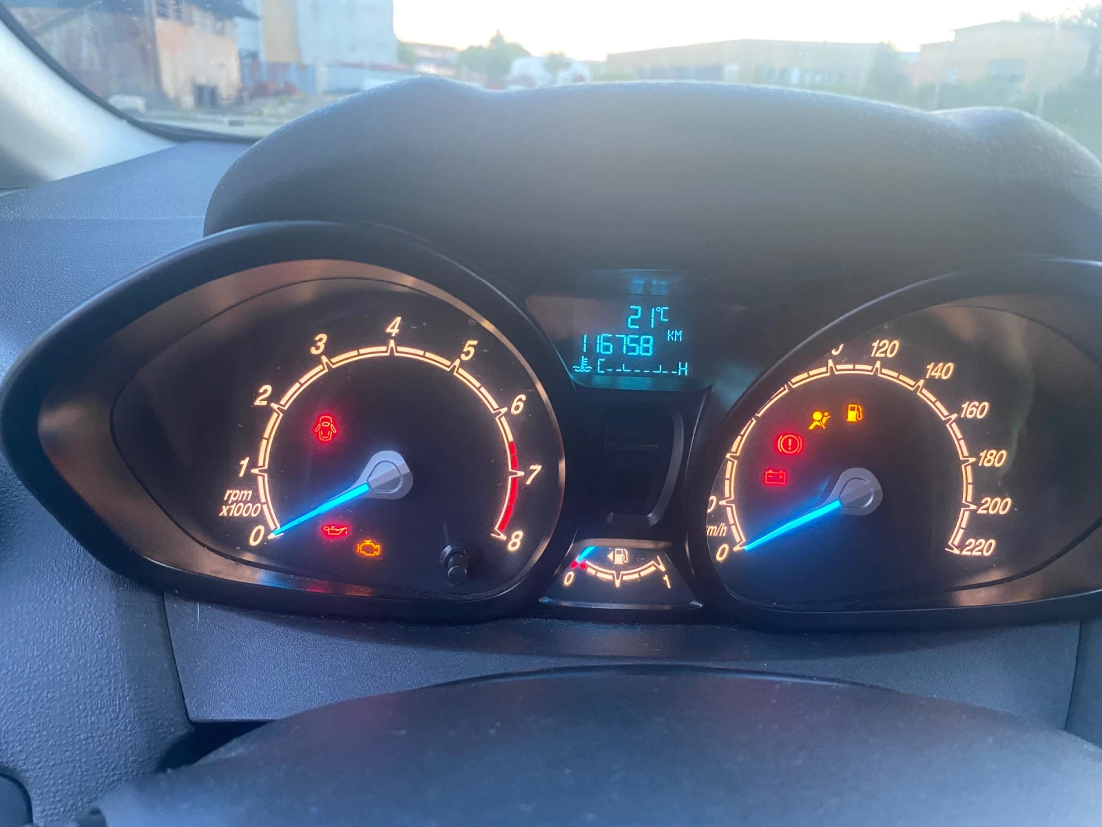 Ford Fiesta Бензин - изображение 10