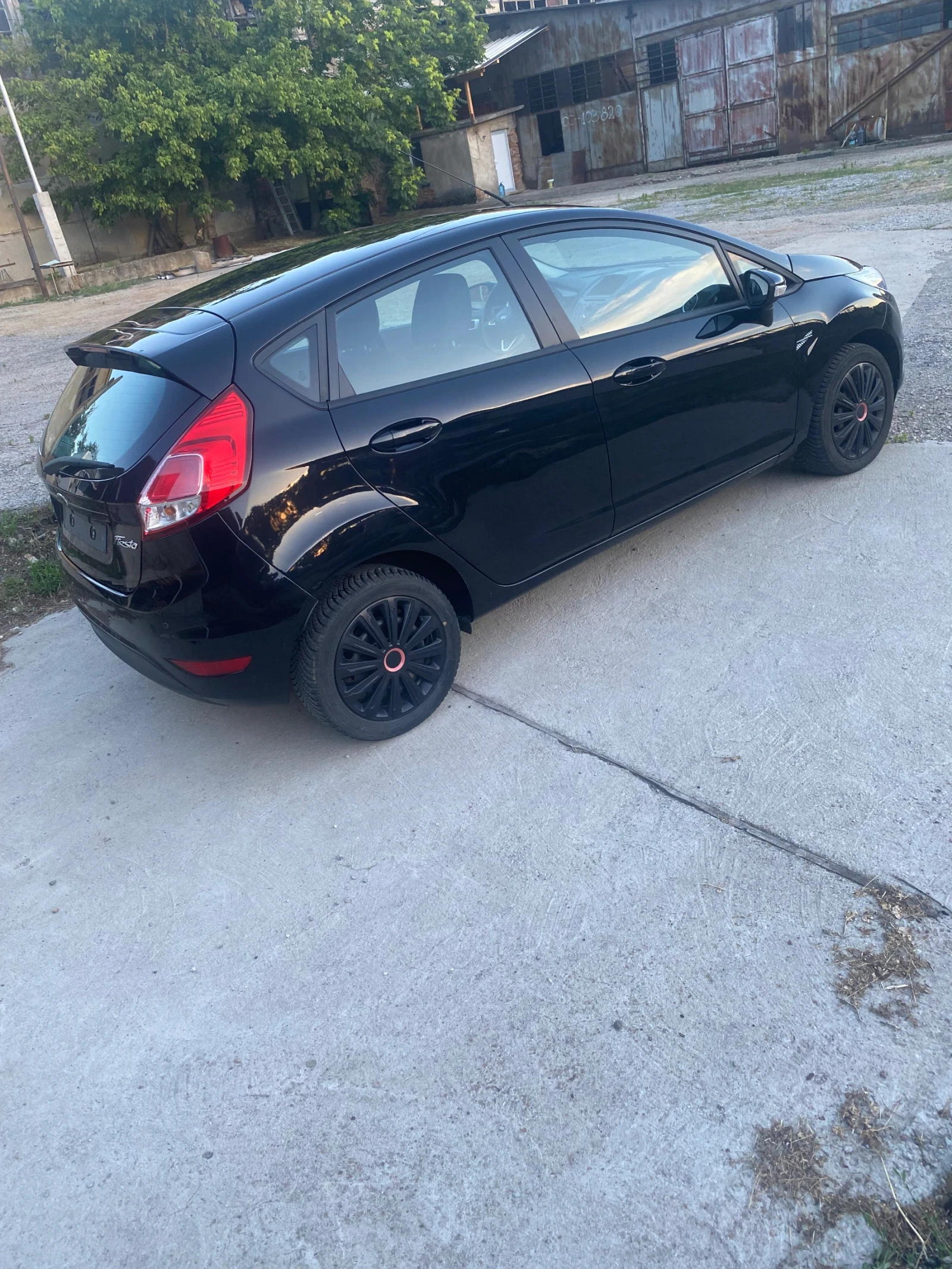 Ford Fiesta Бензин - изображение 4