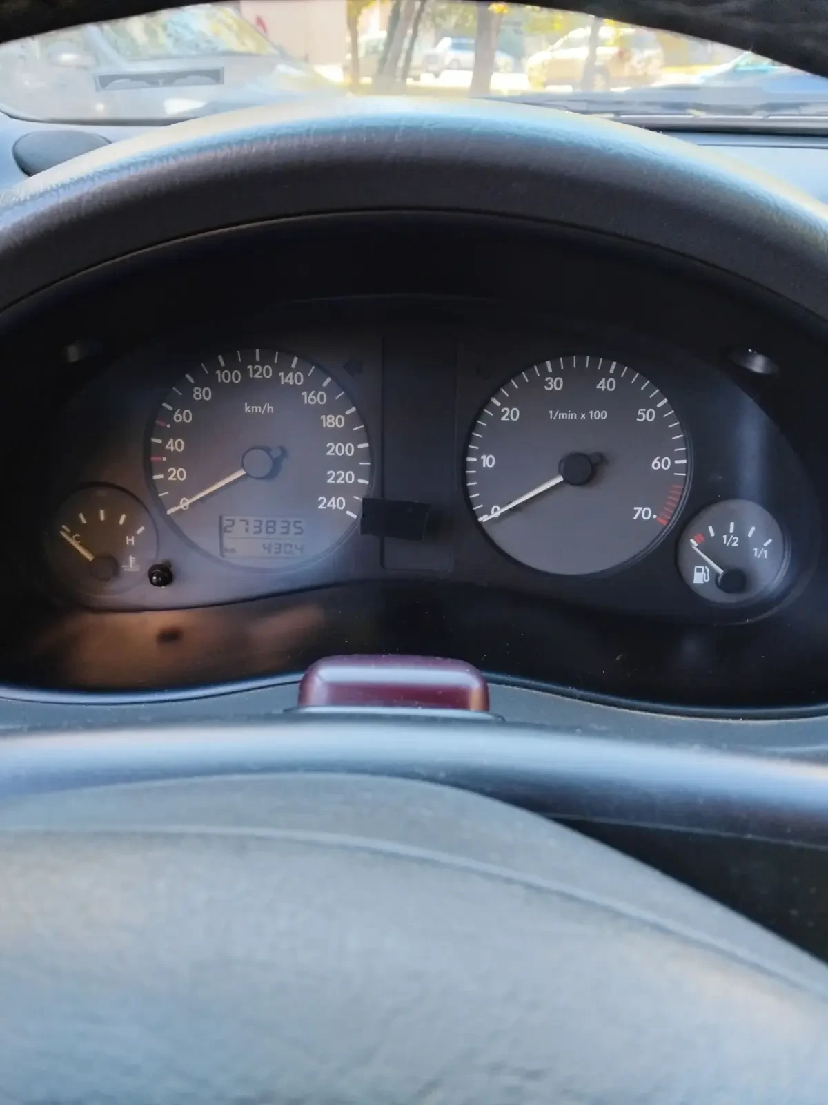 VW Sharan 1.8 150 кс. Газ - изображение 10