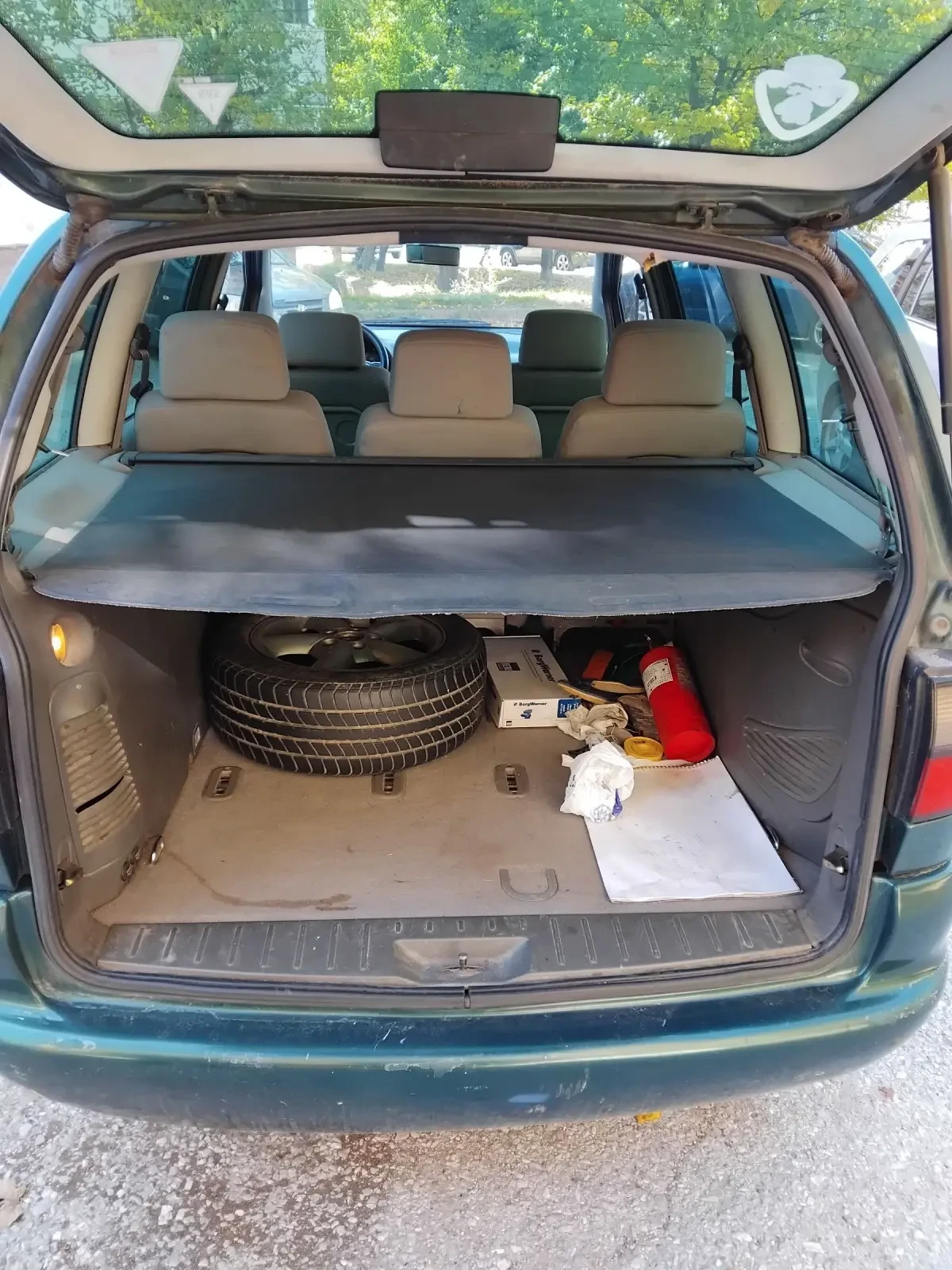 VW Sharan 1.8 150 кс. Газ | Mobile.bg — изображение 17