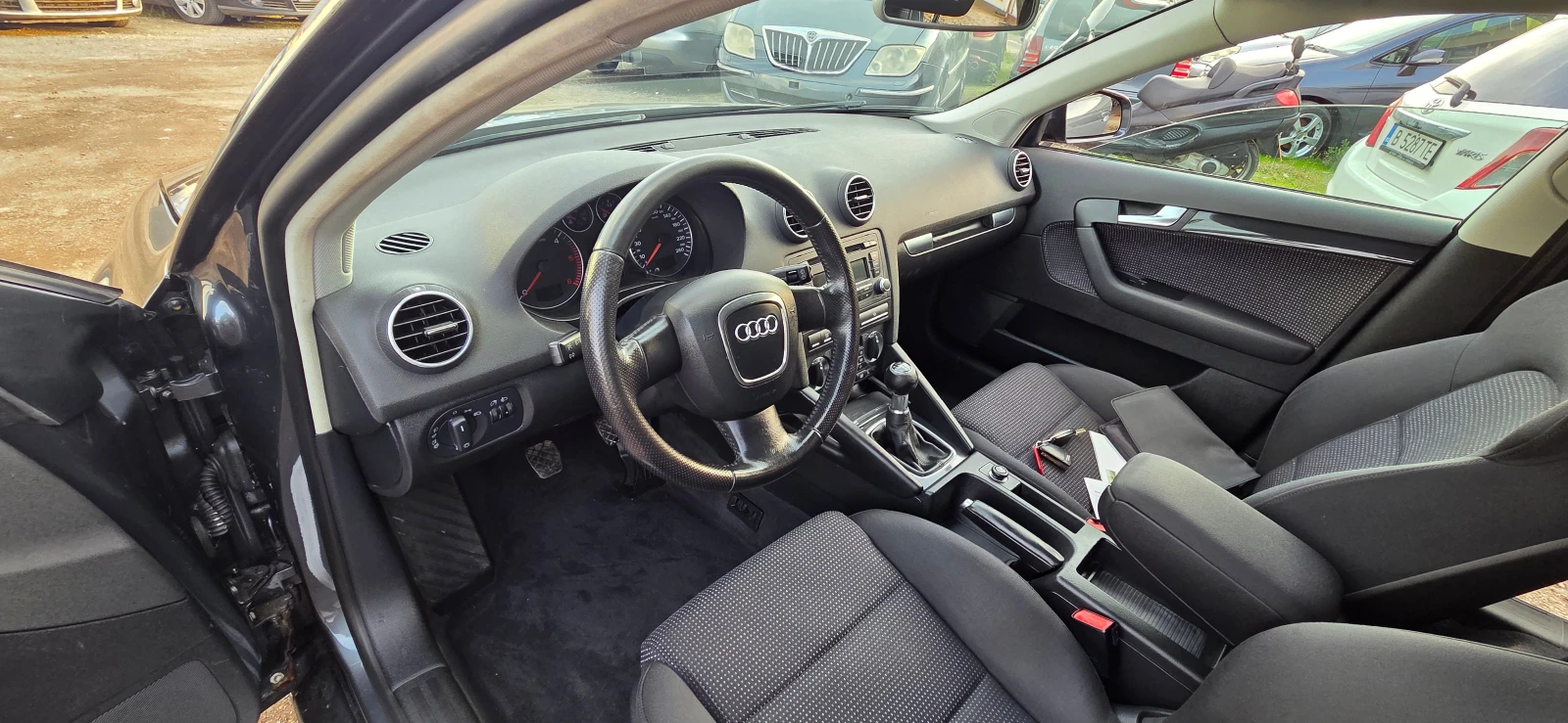 Audi A3 2.0 TDI 8  | Mobile.bg   10