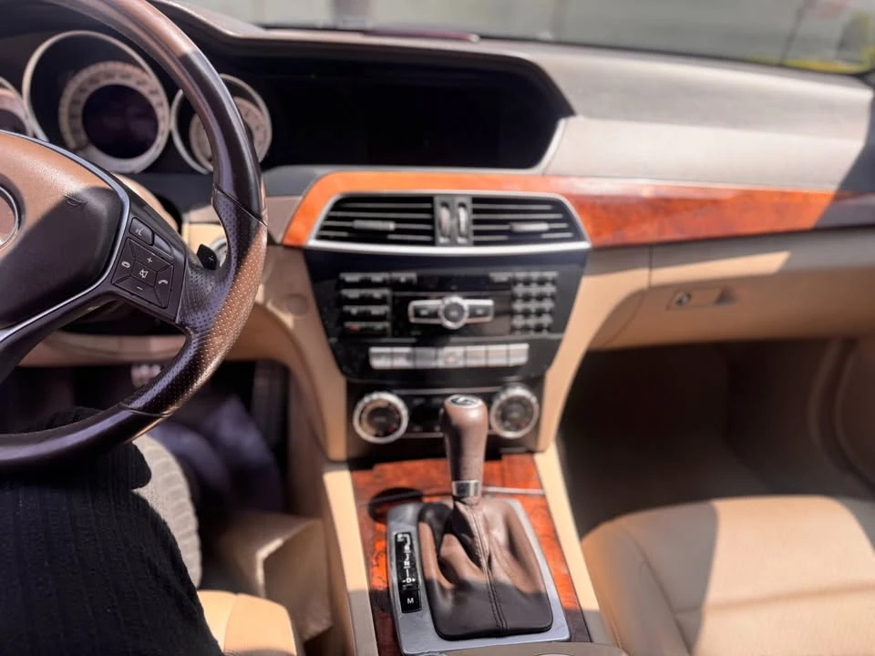 Mercedes-Benz C 250 * * CARFAX * * ���������� * *  | Mobile.bg � ����������� 9